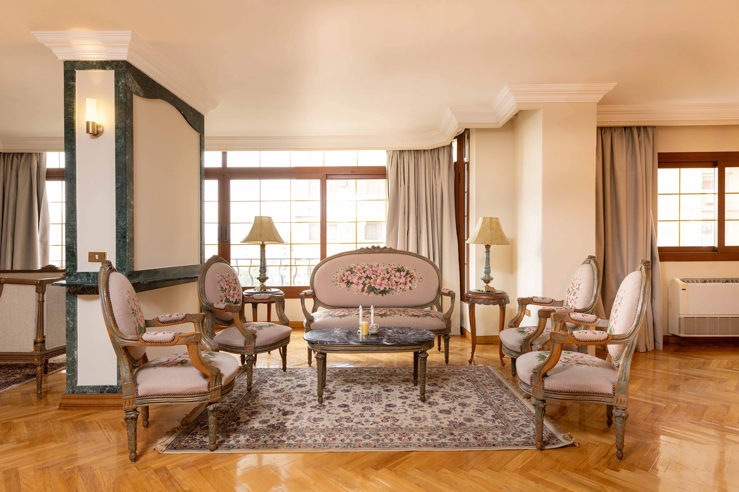 Lascaic 3bdrm at Ard el Golf